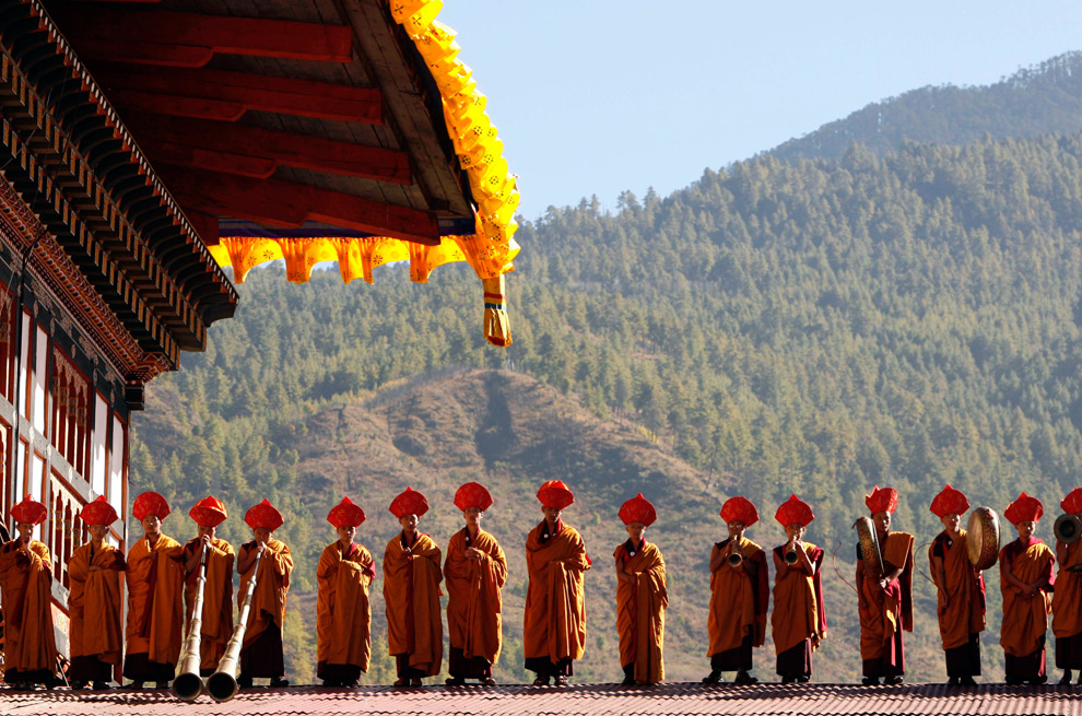 Bhutan, The Way to the Happiness.