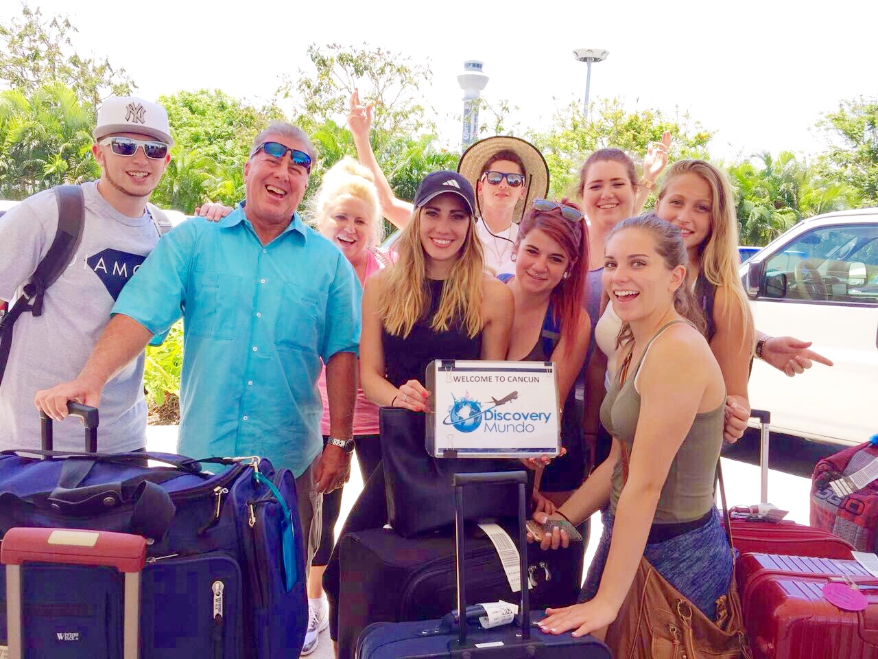 How to book a transfer with Discovery Mundo